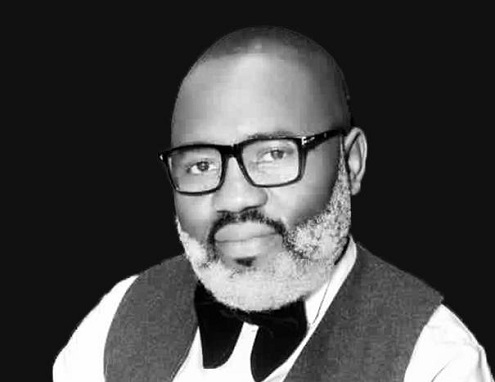 Portrait of Roy Muyelu